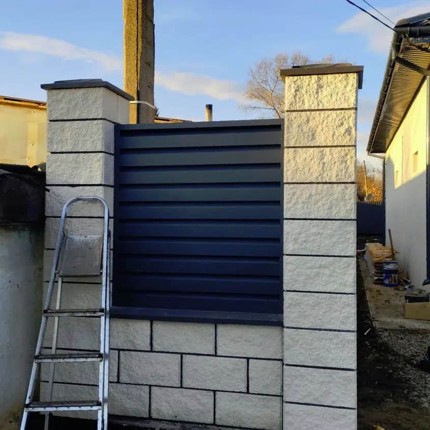 Фото 2 Забор жалюзи ХайТек RAL7024 МАТТЕ Серый Графит двусторонний матовый