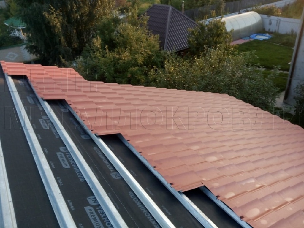 Металлочерепица Геркулес 8004 терракотовый Стальной Бархат от Центра Металлокровли в Нижнем Тагиле